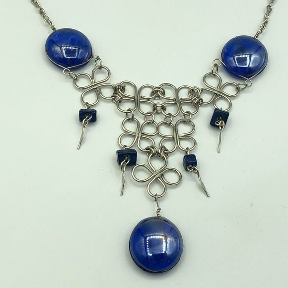 VINTAGE Silver Tone & Blue Floral Bib Necklace Retro Statement Pretty Festival - Picture 3 of 15